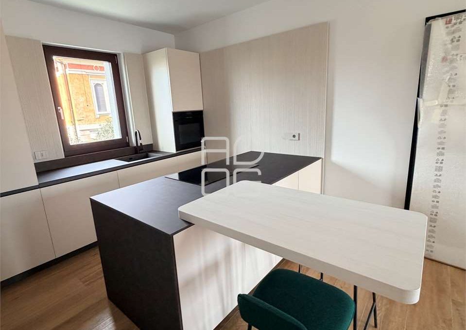 imm_72217-20260415044758-1280_Watermark_png_mc