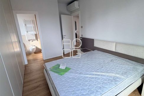 imm_72223-20260415044817-1280_Watermark_png_mc