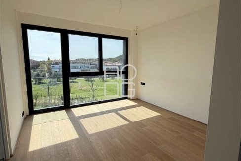 imm_73191-20260405234418-1280_Watermark_png_mc