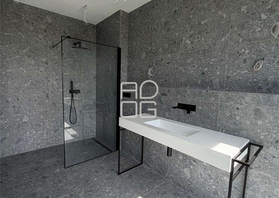 imm_73194-20260405234428-1280_Watermark_png_mc