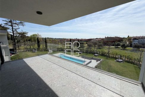 imm_73199-20260405234345-1280-_Watermark_png_mc