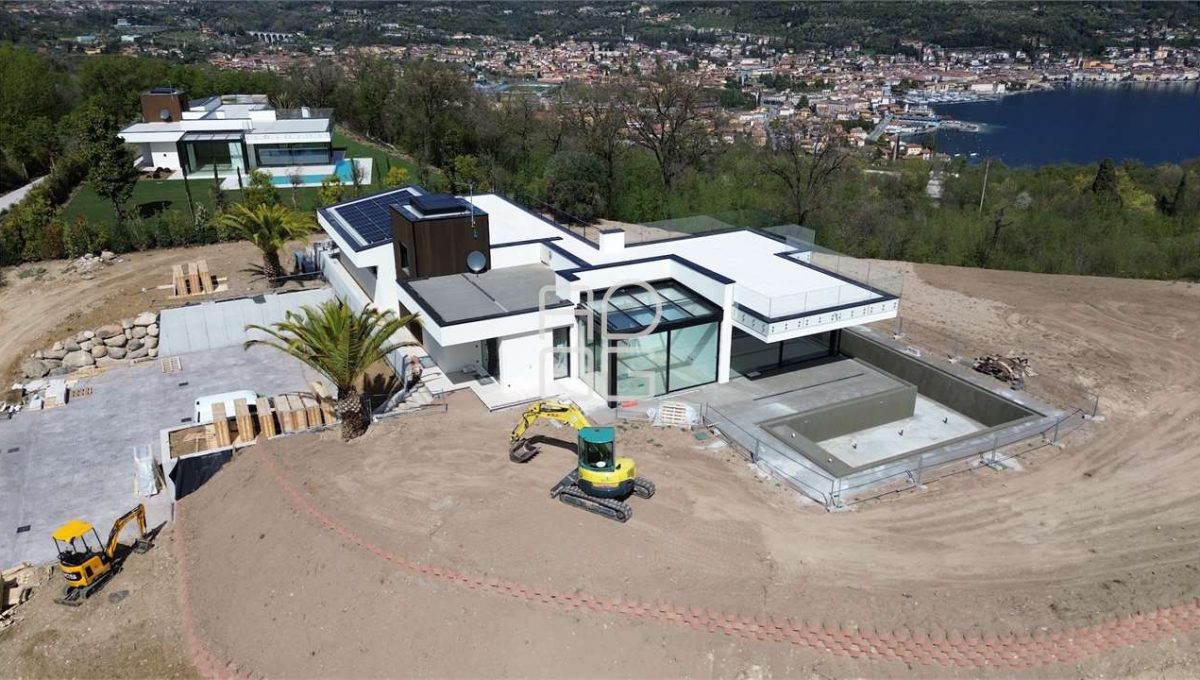 imm_73237-20260406000503-1280-_Watermark_png_mc