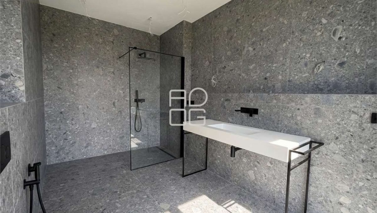 imm_73263-20260407200050-1280-_Watermark_png_mc