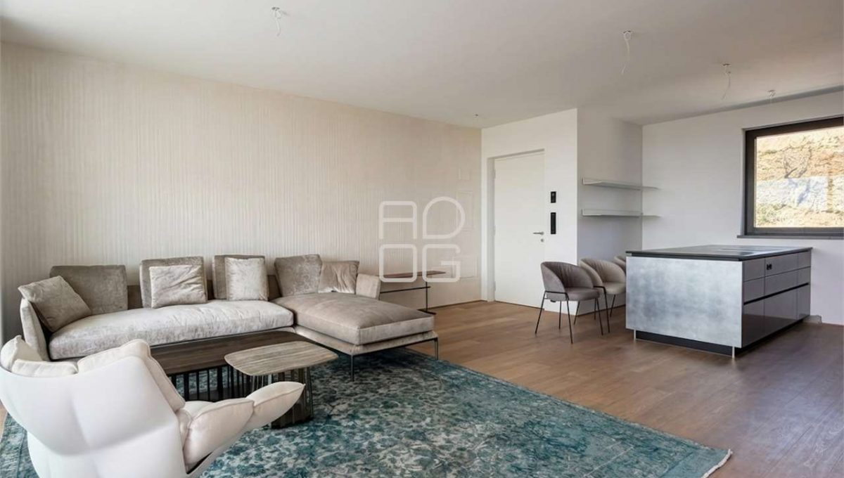 imm_73271-20260407200617-1280-_Watermark_png_mc