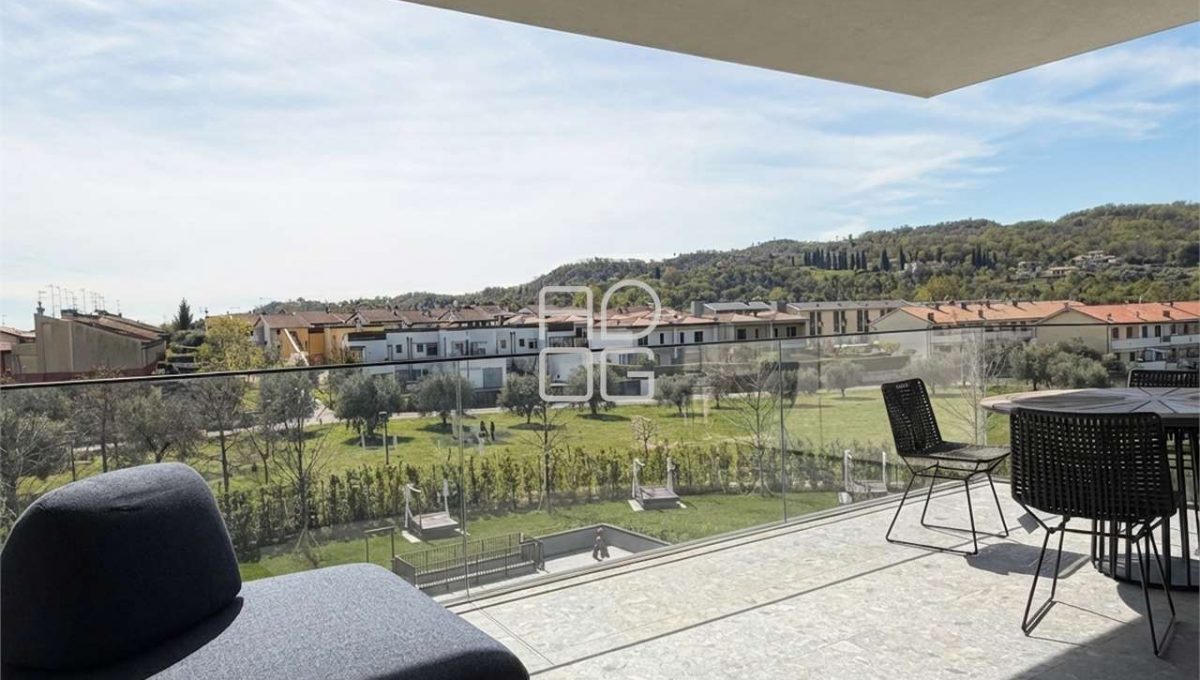 imm_73275-20260407200615-1280-_Watermark_png_mc