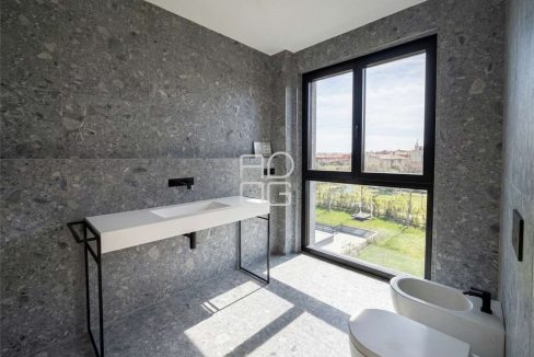 imm_73277-20260407200604-1280-_Watermark_png_mc