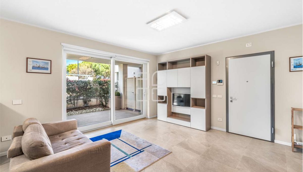 imm_73318-20260408192240-1280-_Watermark_png_mc