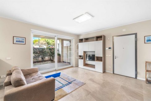 imm_73318-20260408192240-1280-_Watermark_png_mc