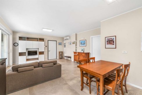 imm_73319-20260408192245-1280-_Watermark_png_mc