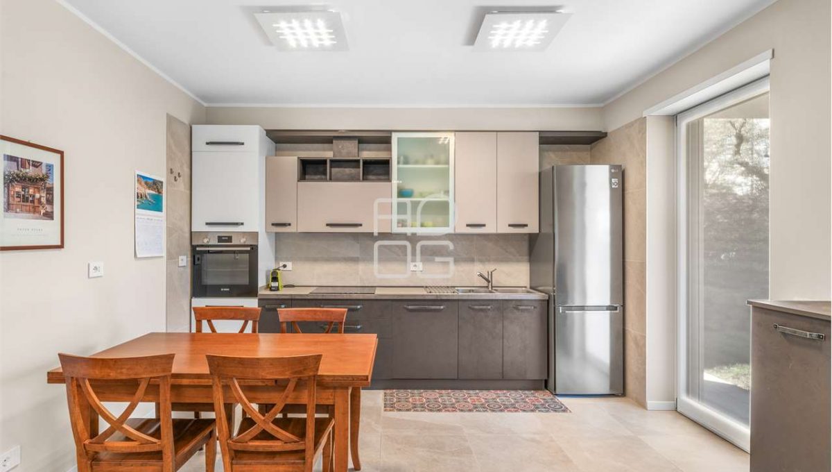 imm_73320-20260408192247-1280-_Watermark_png_mc