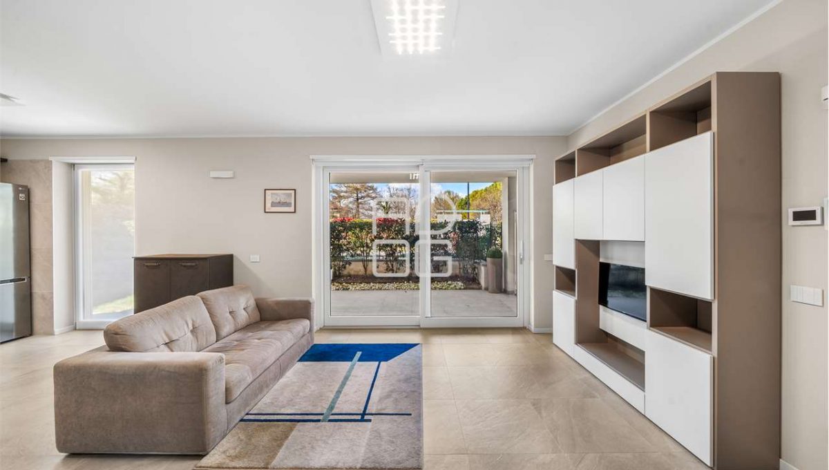 imm_73322-20260408192238-1280-_Watermark_png_mc