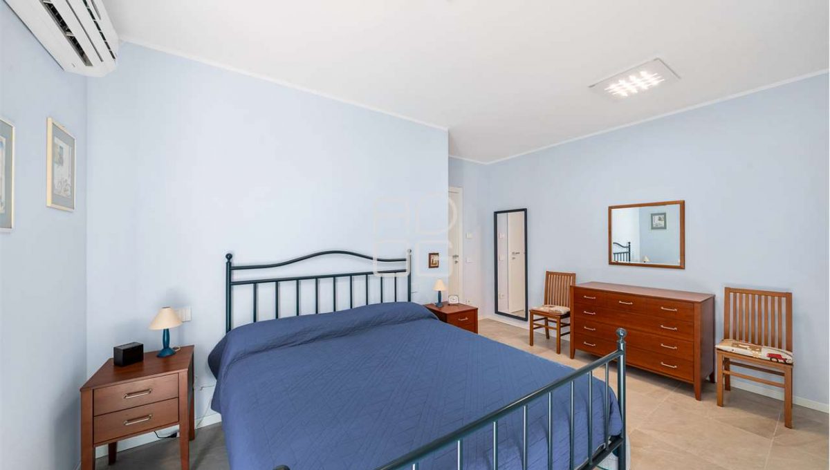 imm_73329-20260408192257-1280-_Watermark_png_mc