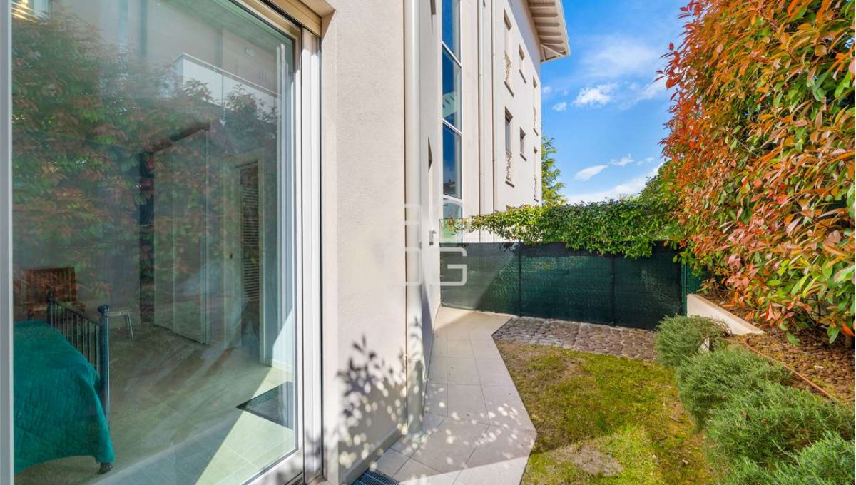 imm_73337-20260408192308-1280-_Watermark_png_mc