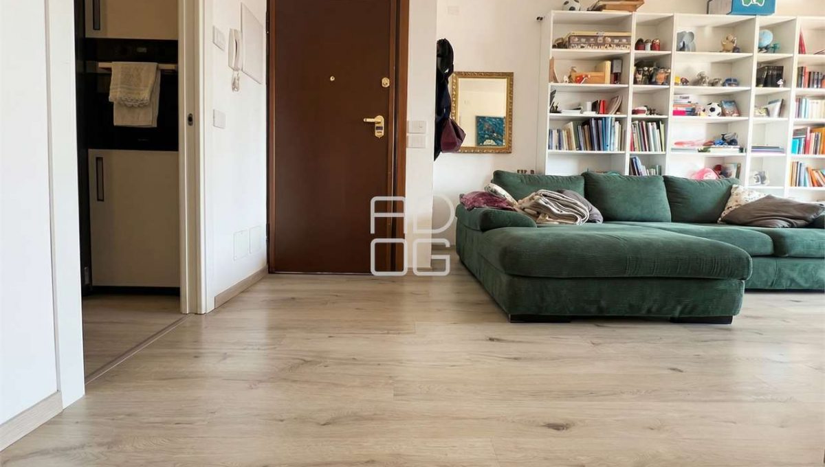 imm_73379-20260410181828-1280-_Watermark_png_mc