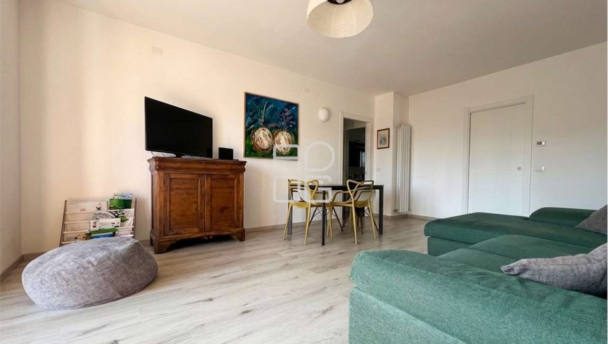 imm_73380-20260410181836-1280-_Watermark_png_mc