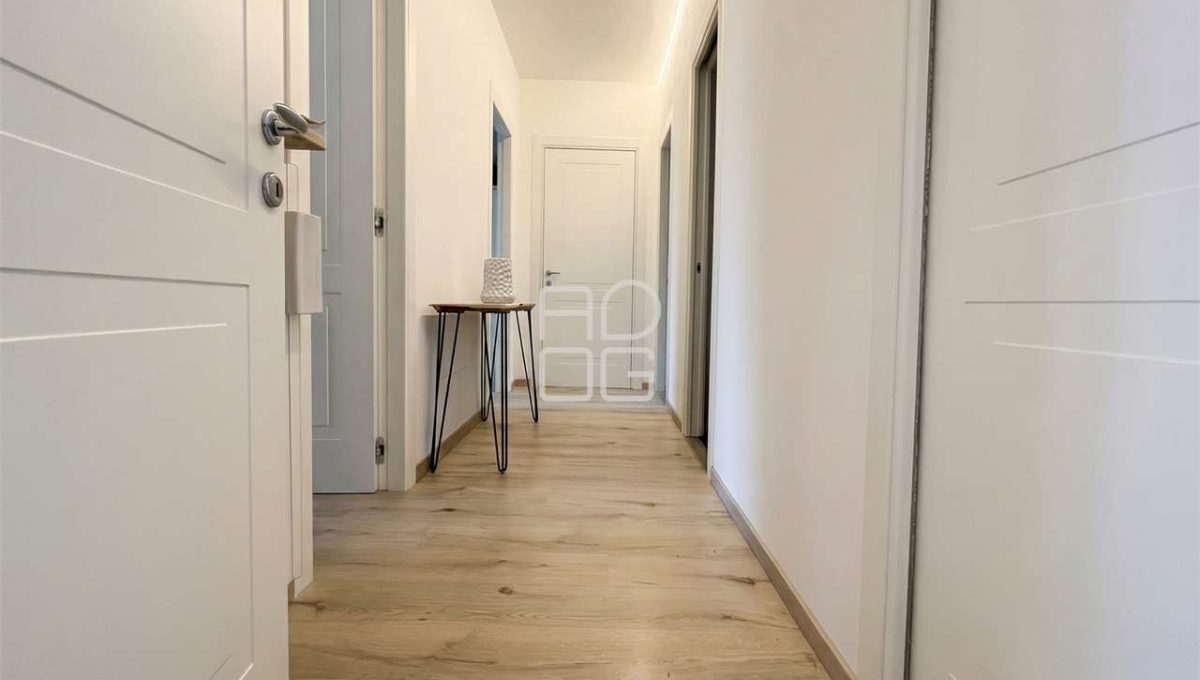 imm_73383-20260410182022-1280-_Watermark_png_mc