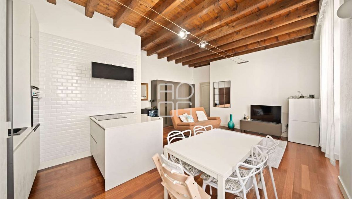 imm_73423-20260414091644-1280-_Watermark_png_mc