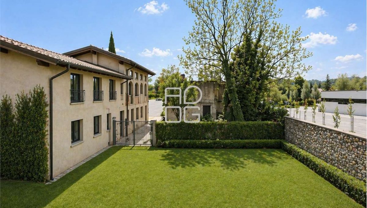 imm_73554-20260420135535-1280-_Watermark_png_mc