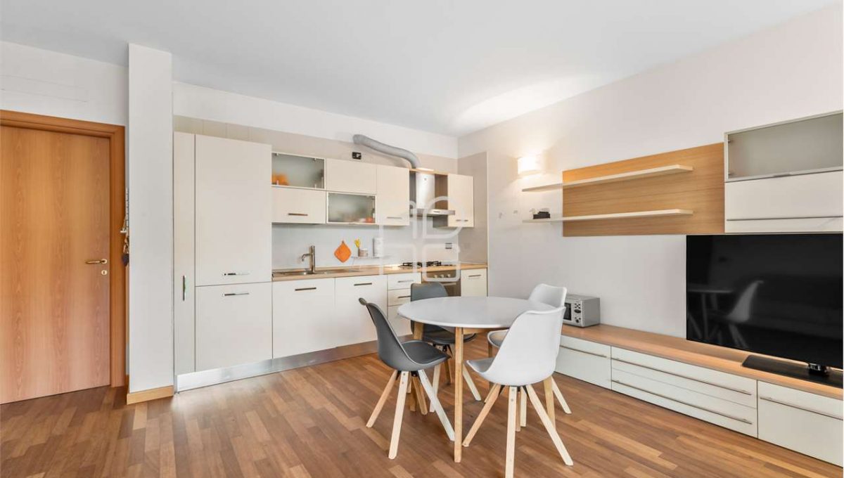 imm_73567-20260424095441-1280-_Watermark_png_mc